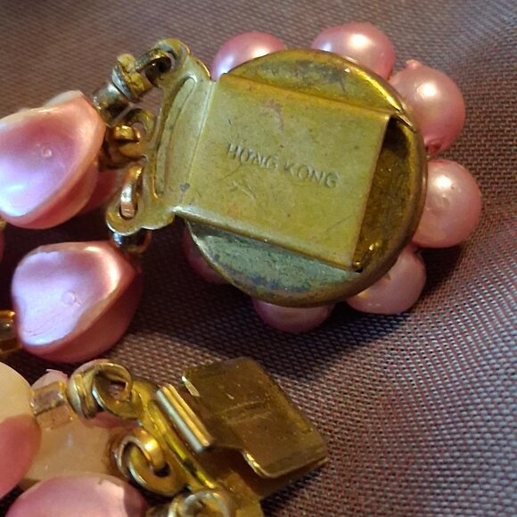 Vintage 3 Strand Pink Beaded Necklace Made in Hong Kong - Picture 3 of 4